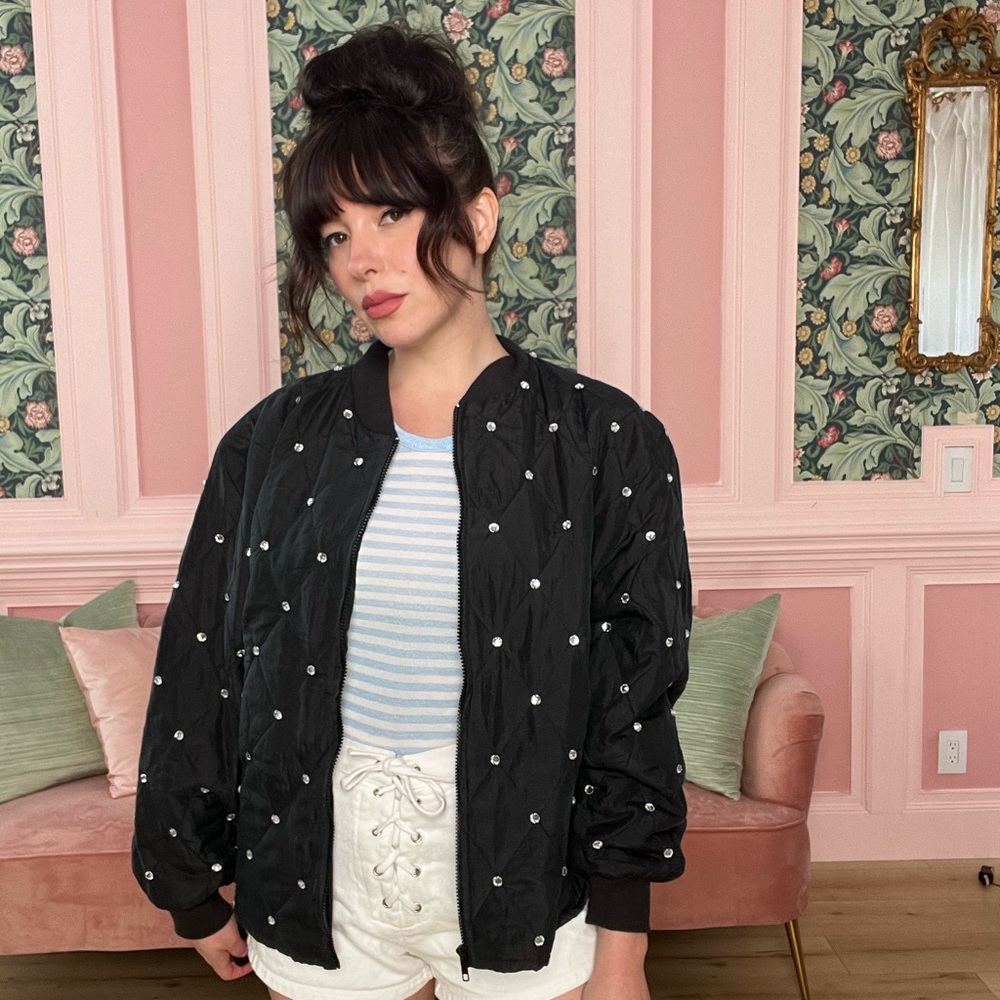 1980s 80s Vintage Shangrila 100% Silk black quilted bomber jacket